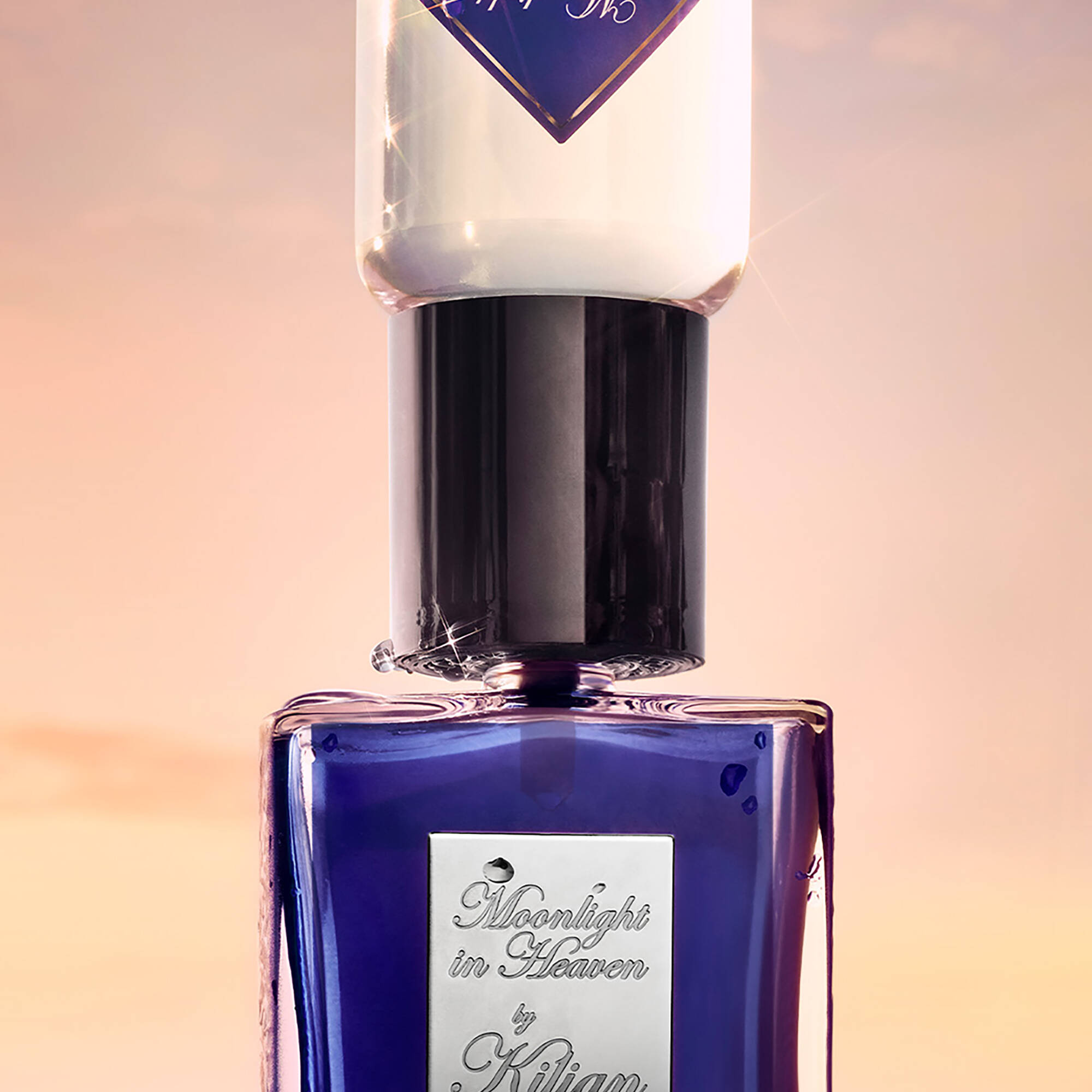 Moonlight in Heaven Eau de Parfum Refillable Spray mit Clutch von