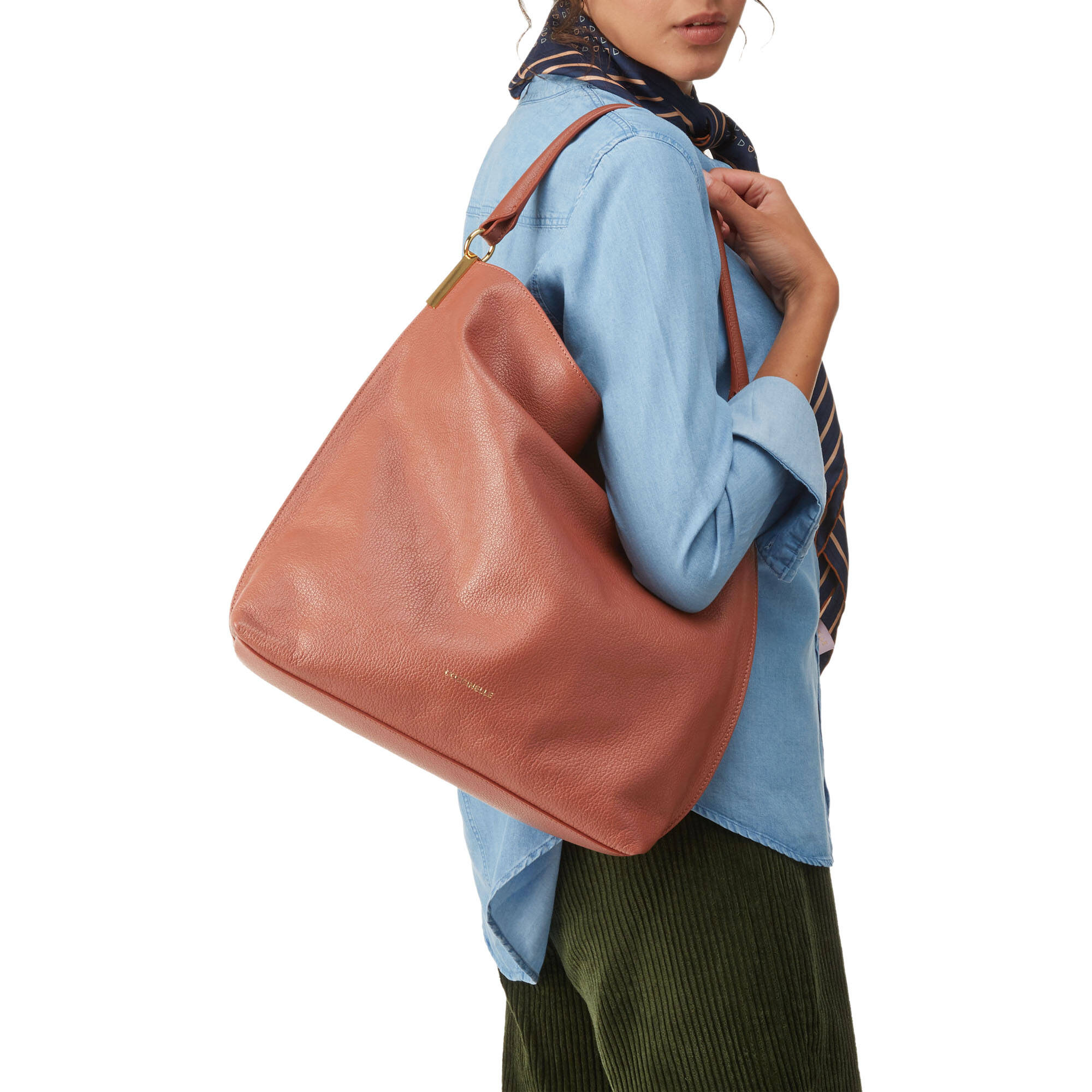 Estelle Hobo Bag von Coccinelle online bestellen bei ludwigbeck.de