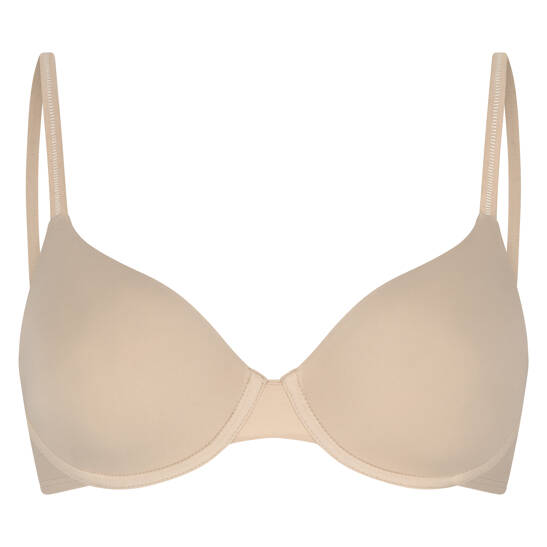 Women padded bra with wires