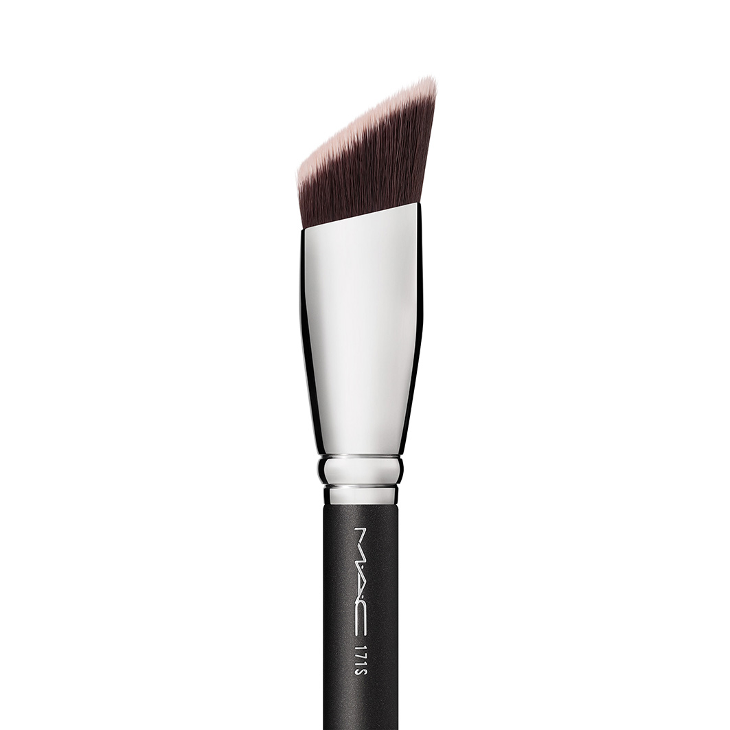 Smoothe Edge All Over Face Brush
