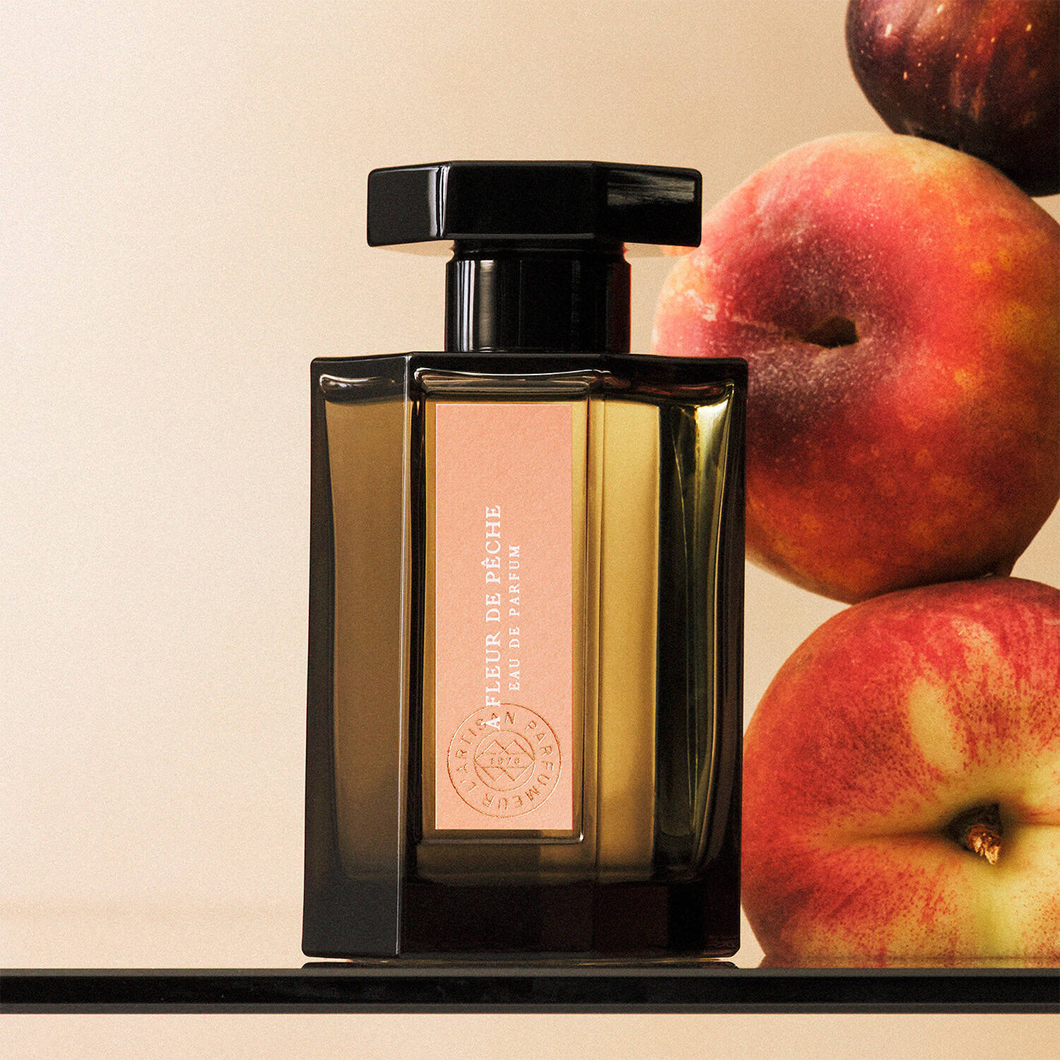 A Fleur De Peche Eau de Parfum von L'Artisan Parfumeur - online