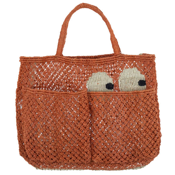 Shopper Harvey Big Eyes