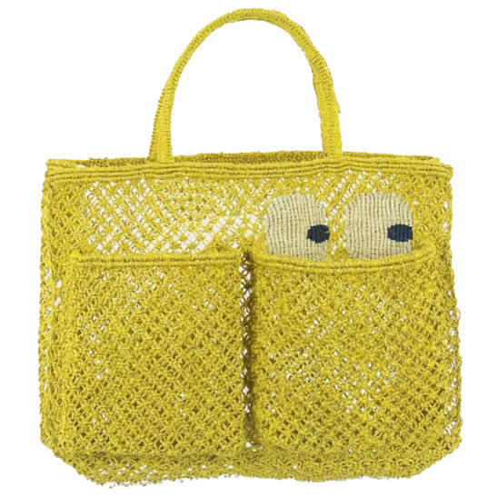 Shopper Harvey Big Eyes